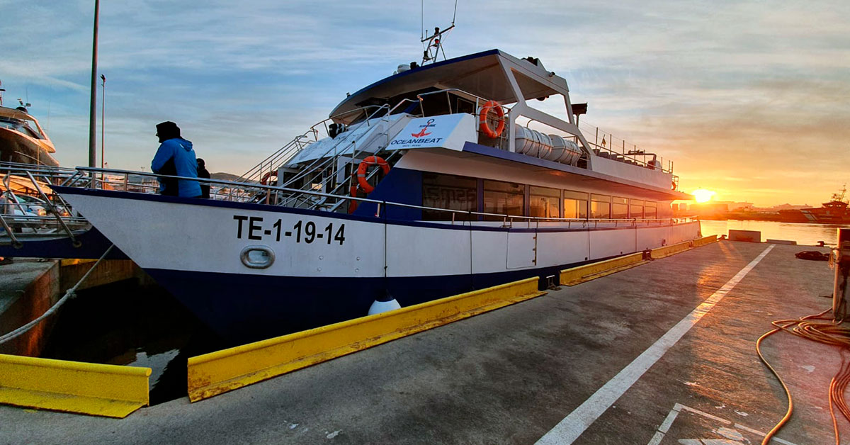 Sea Experience's Ulises Cat about to leave the boatyard